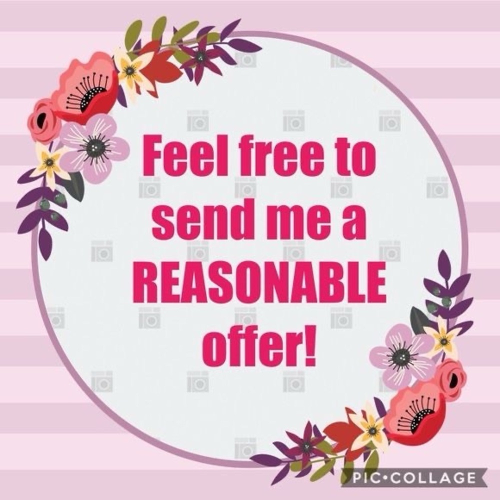 Welcome to my closet! Feel free to send your offers!